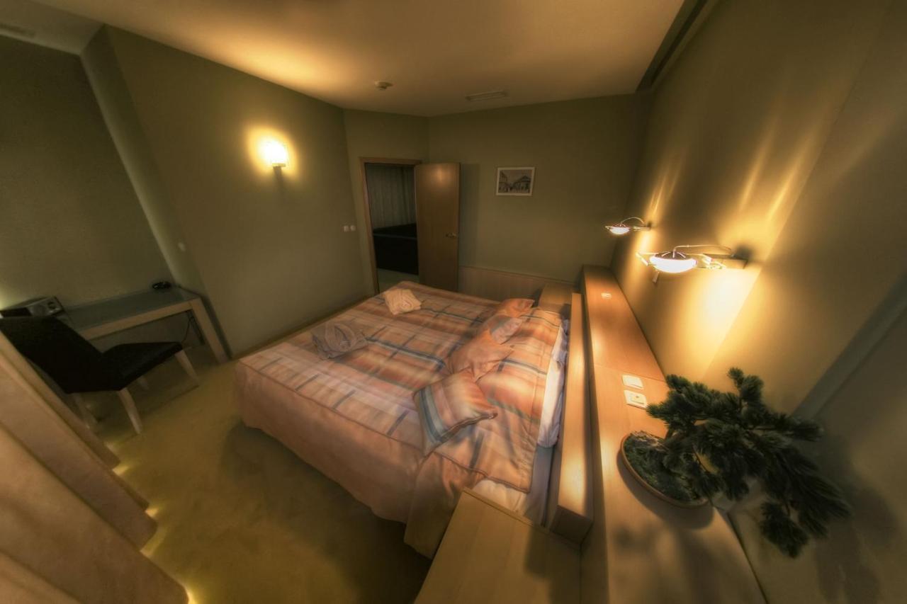 Hotel Lav 부코바르 외부 사진